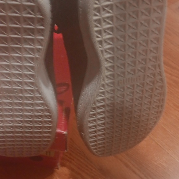 Gym Shoes - Picture 2 of 4